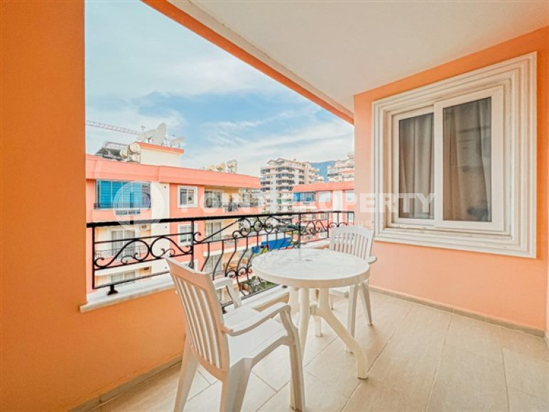 Comfortable, bright apartment on the very shore of the Mediterranean Sea in the center of the popular developed area of Alanya - Mahmutlar-id-4717-photo-10