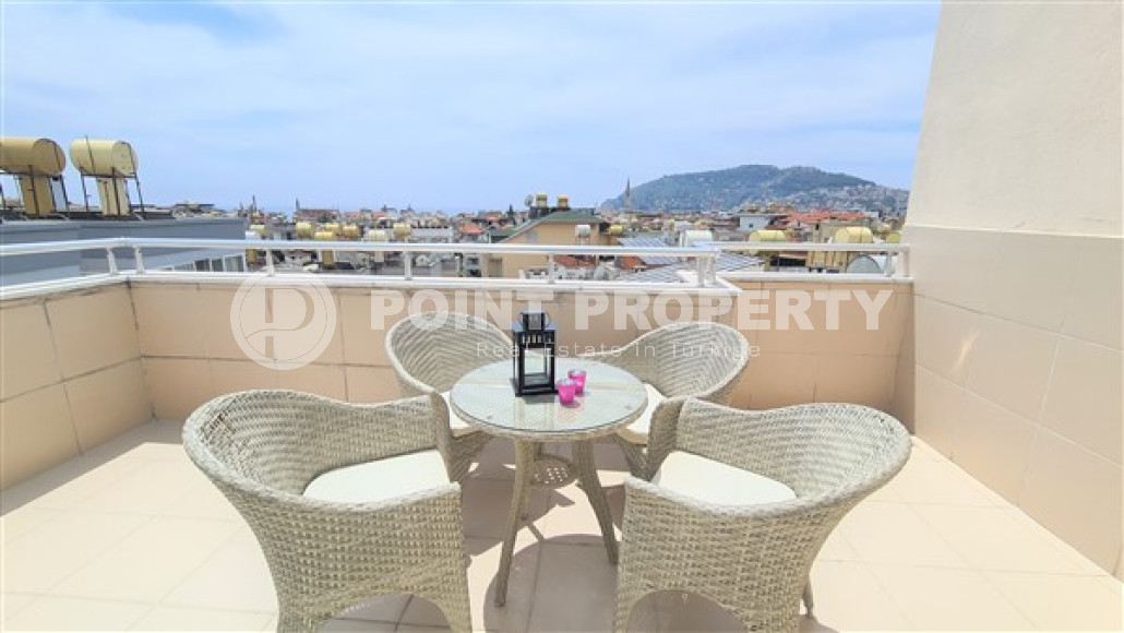 Дуплекс 4+2, общей площадью 200м2, в нескольких минутах ходьбы от центра Аланьи и в 700 метрах от пляжа-id-4723-фото-12