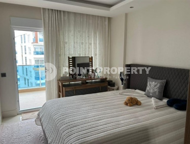 Панорамная квартира на 6-м этаже в роскошном жилом комплексе в центре района Тосмур-id-4730-фото-3