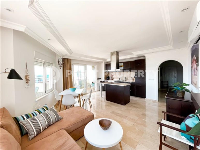 Красивые трёхкомнатные апартаменты с мебелью и двумя видовыми балконами, Тосмур-id-4735-фото-3