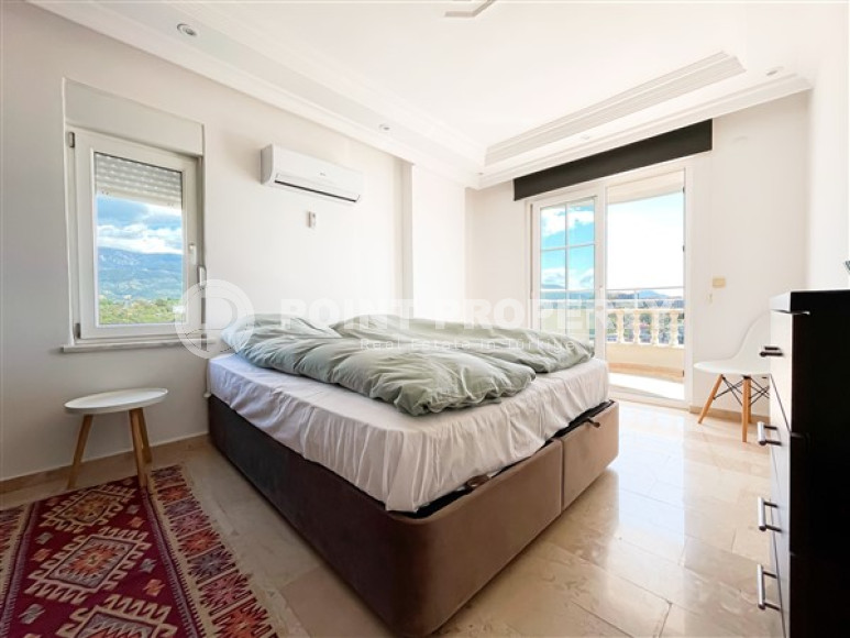 Красивые трёхкомнатные апартаменты с мебелью и двумя видовыми балконами, Тосмур-id-4735-фото-7