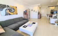 Three-room comfortable apartment with furniture on the 8th floor of the complex, Mahmutlar district-id-4739-photo-2