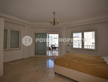 Шестикомнатная вилла с тремя балконами и просторной террасой, район Махмутлар-id-4742-фото-5