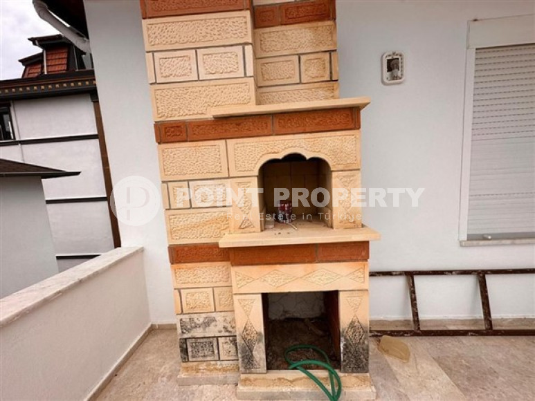 Шестикомнатная вилла с тремя балконами и просторной террасой, район Махмутлар-id-4742-фото-19