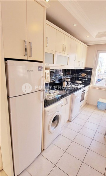 Компактная двухкомнатная квартира 45 м2 с балконом, центр Аланьи, район пляжа Клеопатра-id-4746-фото-6