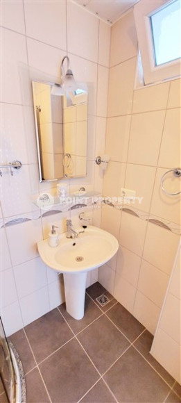 Компактная двухкомнатная квартира 45 м2 с балконом, центр Аланьи, район пляжа Клеопатра-id-4746-фото-8