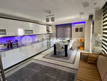 Просторная пятикомнатная квартира 220 м2 на 5 этаже комплекса 2015 года, Джикджилли-id-4749-фото-3