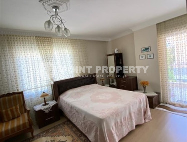 Просторная пятикомнатная квартира 220 м2 на 5 этаже комплекса 2015 года, Джикджилли-id-4749-фото-5