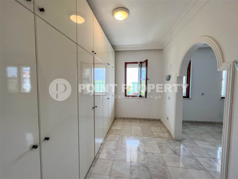 Вилла 3+1 с садом и видом на море, 140 м2. Каргыджак, Алания. Супер цена-id-1388-фото-12