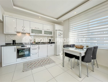 Comfortable furnished apartment 2+1 600 meters from the sea in the center of Mahmutlar-id-4752-photo-5