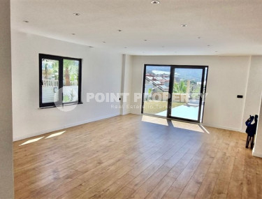 Вилла 3+1 с роскошным панорамным видом на море в престижном спокойном районе Аланьи - Каргыджак-id-4753-фото-3