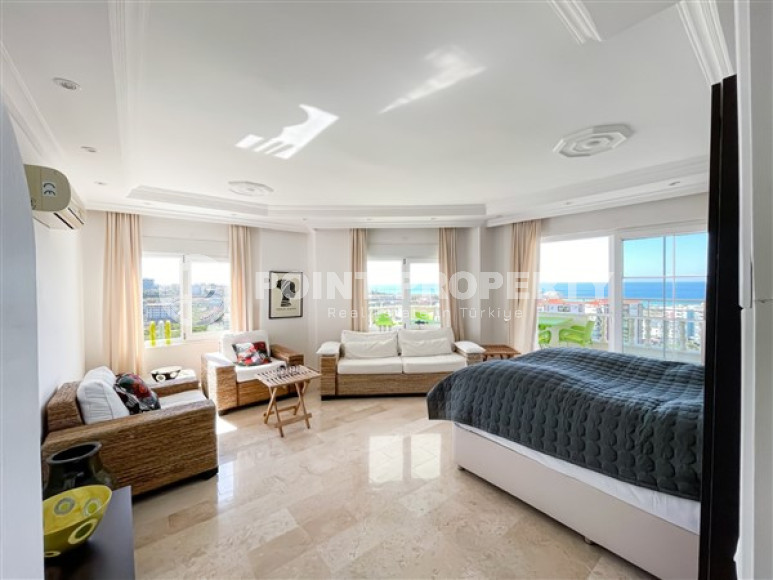 Stylish panoramic duplex on the 9th floor with an attic, 600 meters from the beach and promenade in the center of Tosmur-id-4756-photo-7