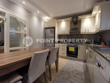 Partially furnished 2+1 apartment with an area of 100 m2 in Mahmutlar area-id-4759-photo-5