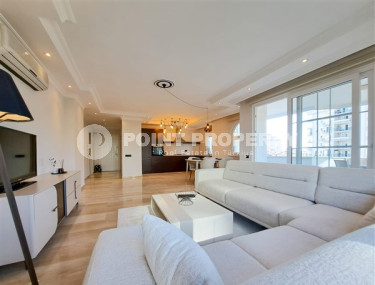 Светлые апартаменты 125 м2 с просторной гостиной и двумя ванными комнатами, район Тосмур-id-4760-фото-3