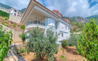 Three-room view apartment, 110 m², in a townhouse complex in the mountainous area of the center of Alanya - Bektas-id-1390-photo-3