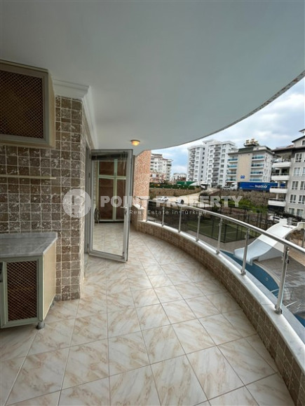 Spacious apartment with two bedrooms 600 meters from the sea in a quiet, landscaped area of Alanya - Tosmur-id-4769-photo-9