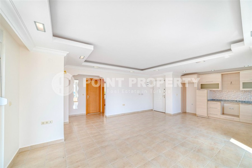 Three-room view apartment, 110 m², in a townhouse complex in the mountainous area of the center of Alanya - Bektas-id-1390-photo-7