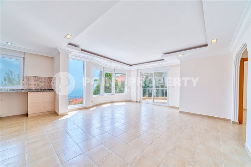 Three-room view apartment, 110 m², in a townhouse complex in the mountainous area of the center of Alanya - Bektas-id-1390-photo-11