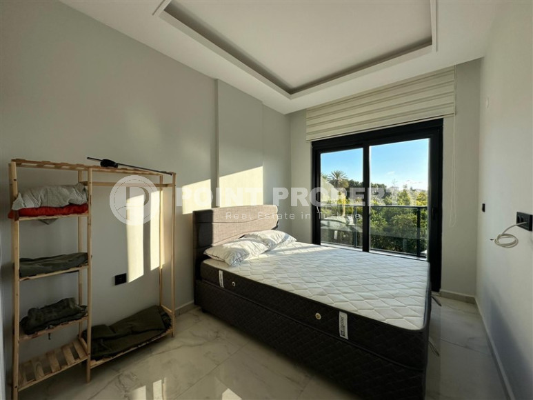 Стильная светлая квартира в новом комплексе с разнообразной инфраструктурой в Верхняя Оба-id-4779-фото-4