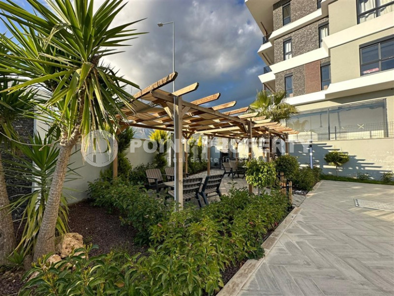 Стильная светлая квартира в новом комплексе с разнообразной инфраструктурой в Верхняя Оба-id-4779-фото-18