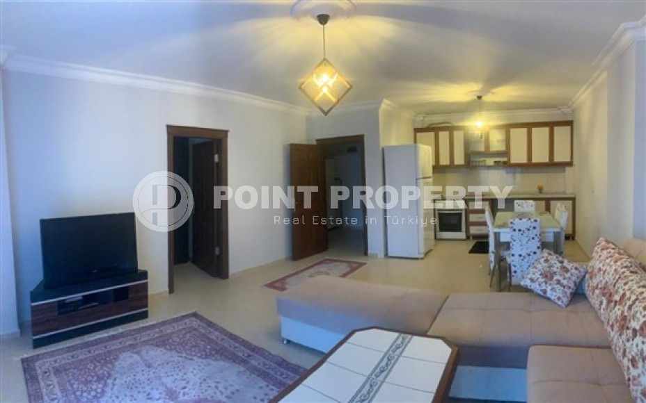 Well-maintained apartment 80 m2 with a balcony and furniture, Tosmur district-id-4780-photo-4
