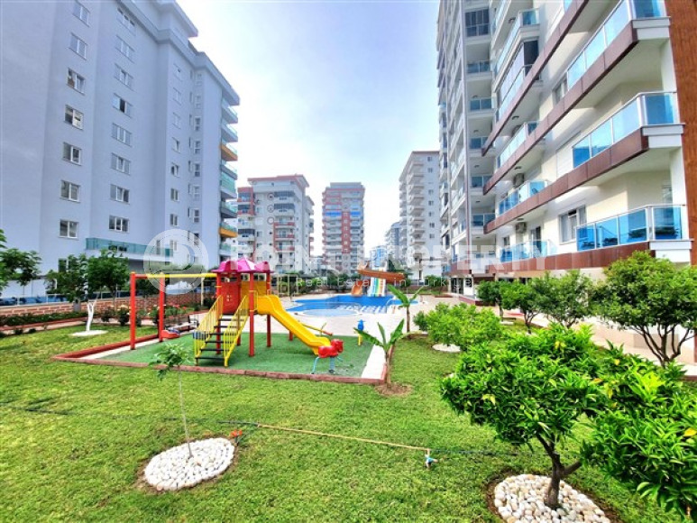 Comfortable 1+1 apartment with an area of 70 m2 with furniture, Mahmutlar district-id-4783-photo-18