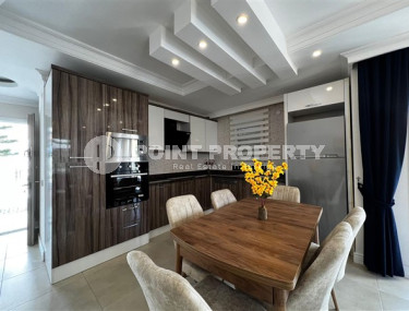 Excellent four-room villa with an area of 200 m2 located in the Incekum area-id-4786-photo-5