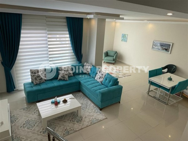 Двухуровневые апартаменты класса люкс в жилом комплексе отельного типа, планировкой 2+1, в 500 метрах от моря, район Кестель-id-4798-photo-2