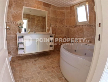 Оригинальная вилла с планировкой комнат 3+1 на земельном участке 550 м2 в районе Оба-id-4802-фото-5