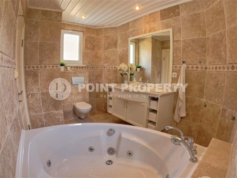 Оригинальная вилла с планировкой комнат 3+1 на земельном участке 550 м2 в районе Оба-id-4802-фото-7