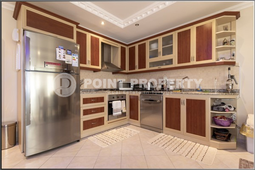 Convenient and comfortable apartment with an area of 120 m2 on the 7th floor of the complex, Mahmutlar district-id-4805-photo-3