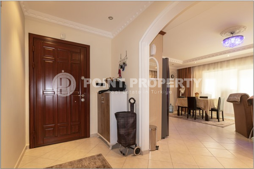 Convenient and comfortable apartment with an area of 120 m2 on the 7th floor of the complex, Mahmutlar district-id-4805-photo-4