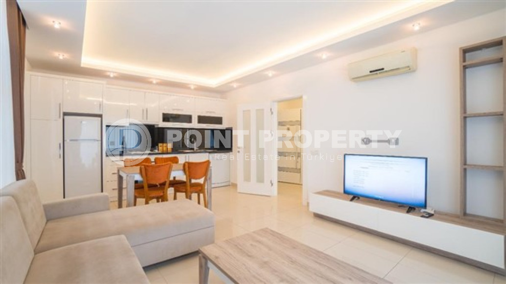 Classic one-bedroom apartment 200 meters from Cleopatra Beach, Alanya center-id-4807-photo-2