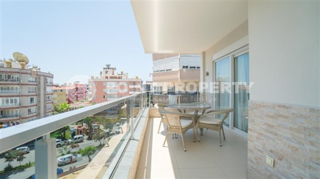 Classic one-bedroom apartment 200 meters from Cleopatra Beach, Alanya center-id-4807-photo-11
