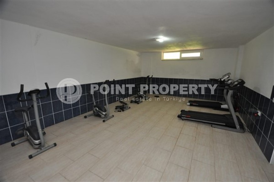 Двухуровневая квартира с хорошим ремонтом и современным дизайном на 4-м этаже с мансардой в 900 метрах от моря-id-4816-фото-22