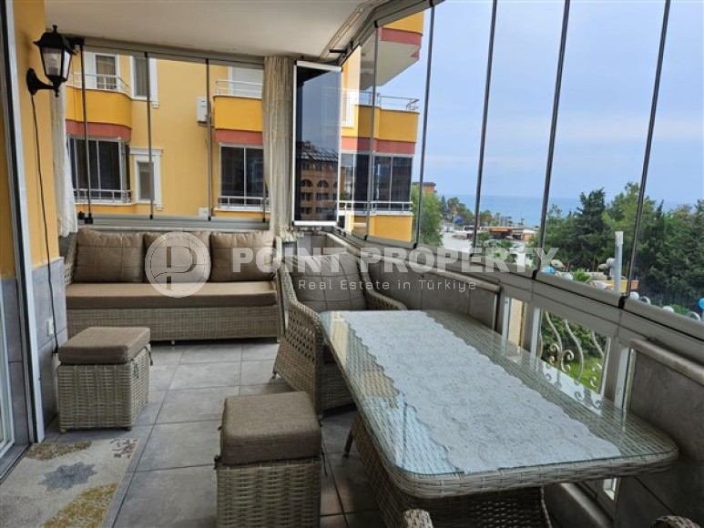 Spacious 2+1 apartment with sea and mountain views in a premium residence, Mahmutlar district-id-4822-photo-8