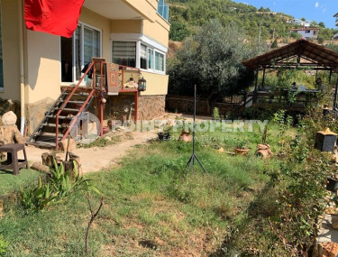 Меблированная частная вилла 6+1, 290м² в горном районе центра Алании Буюкхасбахче.-id-1395-фото-5