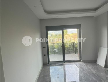 Небольшая квартира с чистовой отделкой, планировкой 1+1, в элитном районе Аланьи- Кестель-id-4833-фото-3