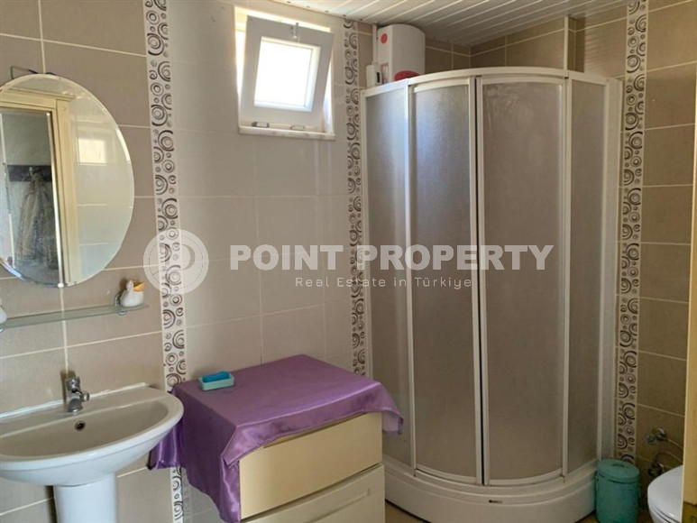 Furnished private villa 6+1, 290m² in the mountainous area of the center of Alanya Buykhasbahce.-id-1395-photo-13