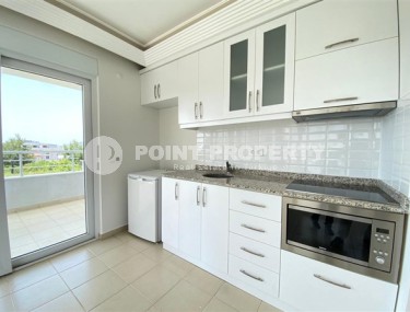 Большая по площади 115 м2 квартира с двумя спальнями, район Оба-id-4840-фото-3