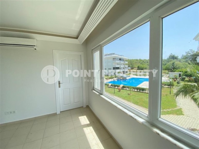 Большая по площади 115 м2 квартира с двумя спальнями, район Оба-id-4840-фото-6