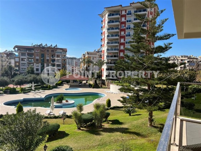 Bright spacious apartment with modern design and pleasant interior 850 meters from the beach and promenade-id-4841-photo-10