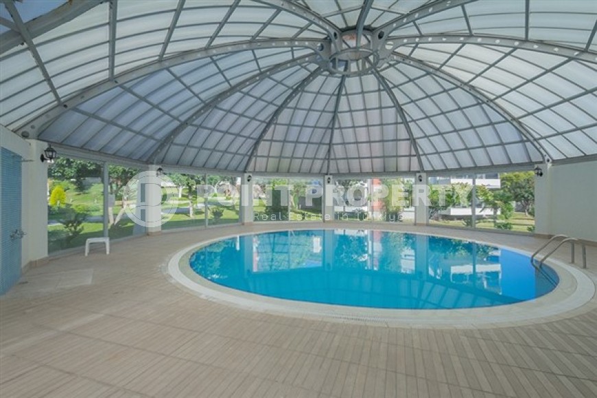 Bright spacious apartment with modern design and pleasant interior 850 meters from the beach and promenade-id-4841-photo-11