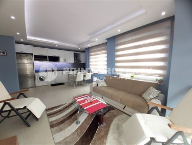 Budget apartment 1+1 400 meters from the beach in the center of Mahmutlar-id-4843-photo-2