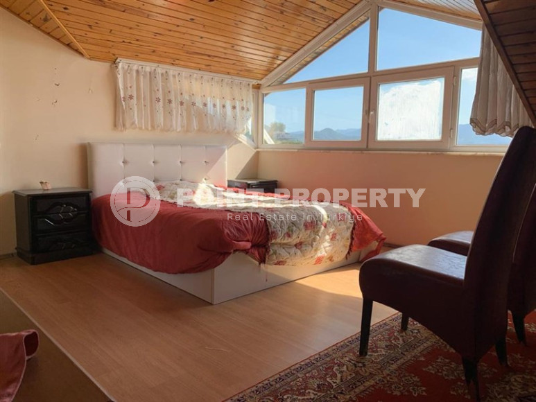 Furnished private villa 6+1, 290m² in the mountainous area of the center of Alanya Buykhasbahce.-id-1395-photo-26