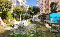 Budget apartment 1+1 400 meters from the beach in the center of Mahmutlar-id-4843-photo-13