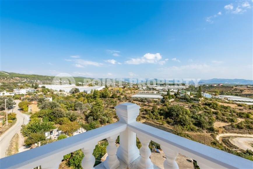 Comfortable 3+1 duplex two and a half kilometers from the sea in the picturesque area of Alanya - Turkler-id-4845-photo-11