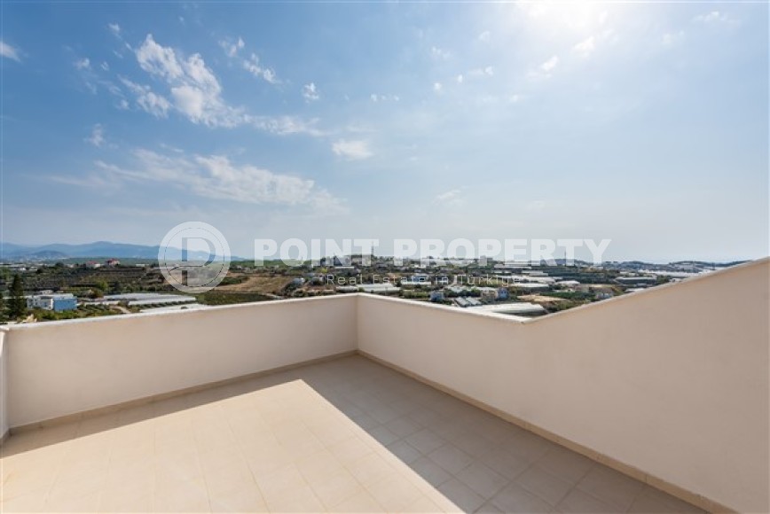 Comfortable 3+1 duplex two and a half kilometers from the sea in the picturesque area of Alanya - Turkler-id-4845-photo-12