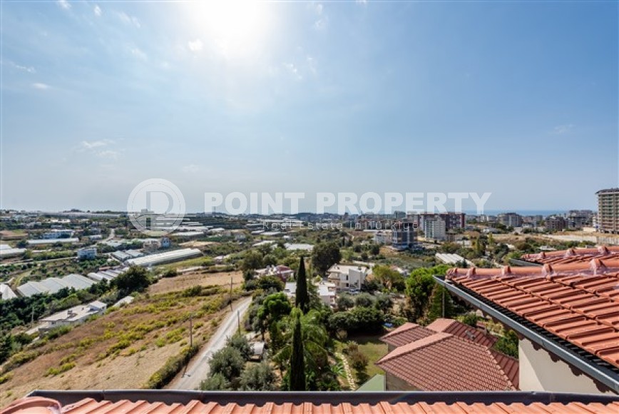 Comfortable 3+1 duplex two and a half kilometers from the sea in the picturesque area of Alanya - Turkler-id-4845-photo-13