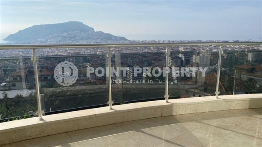 Большая двухуровневая квартира на 3-м этаже с мансардой, с роскошными панорамными видами на море и крепость Аланьи-id-4848-фото-7